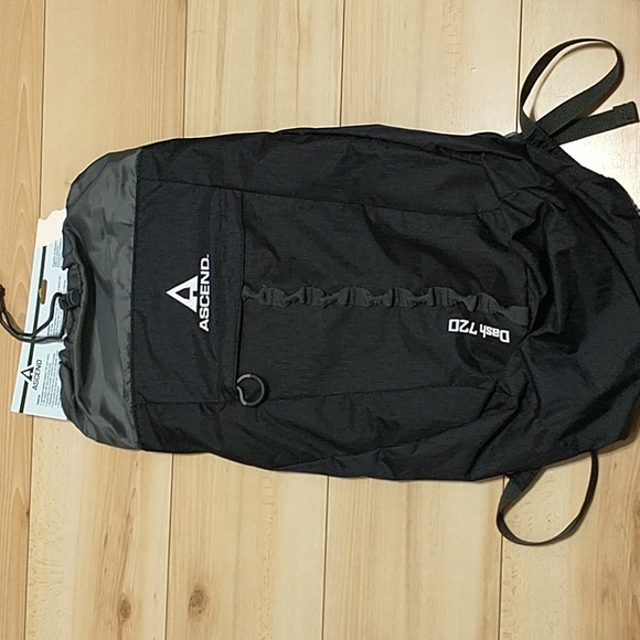 Ascent dash 720 lightweight backpack - Picture 2 of 3